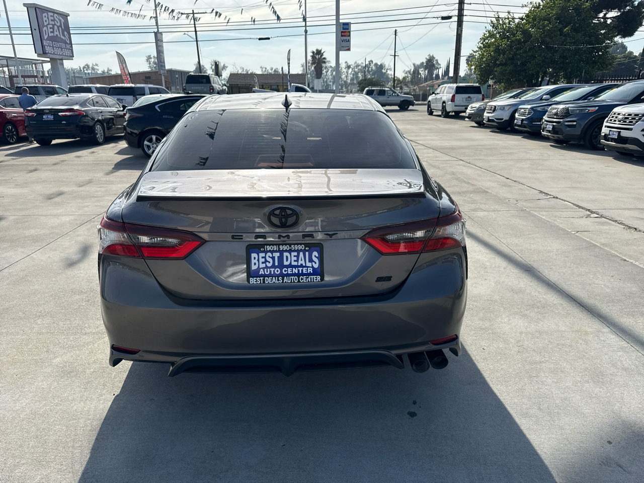 Toyota Camry SE Auto (Natl) 2023