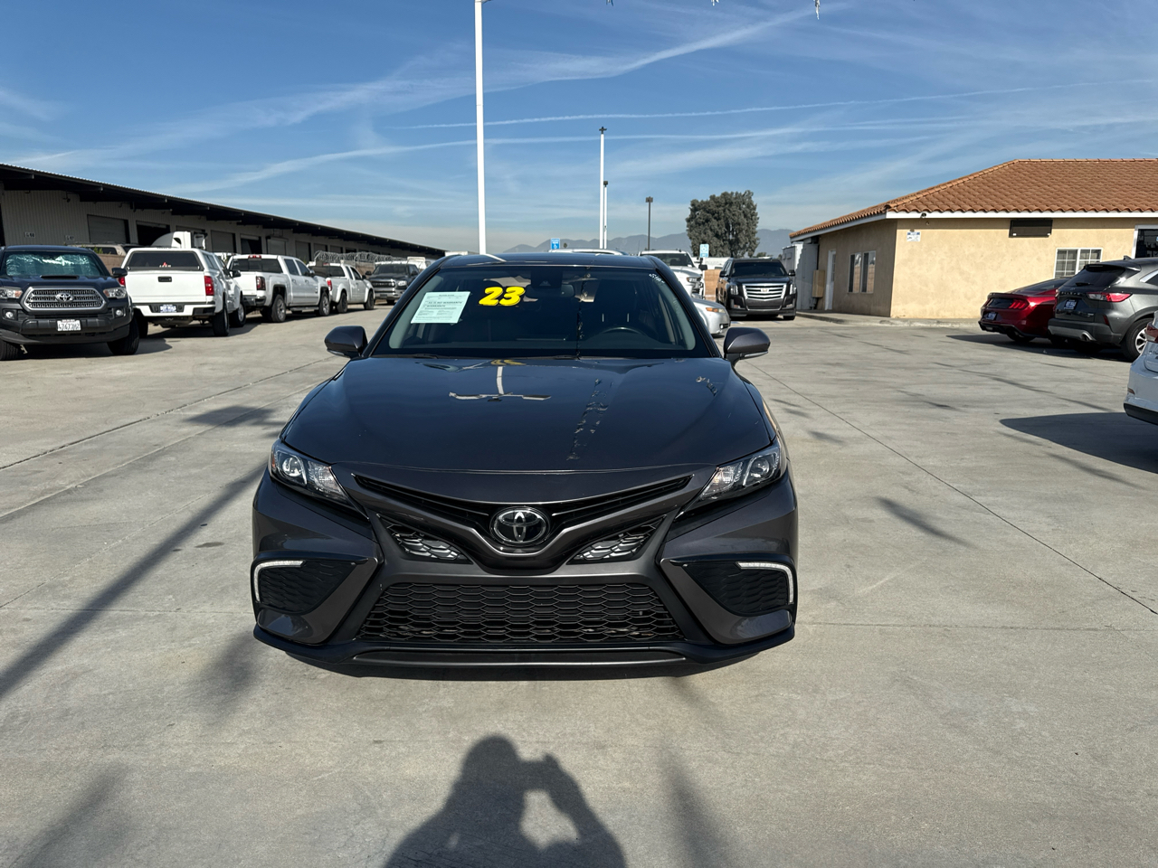 Toyota Camry SE Auto (Natl) 2023