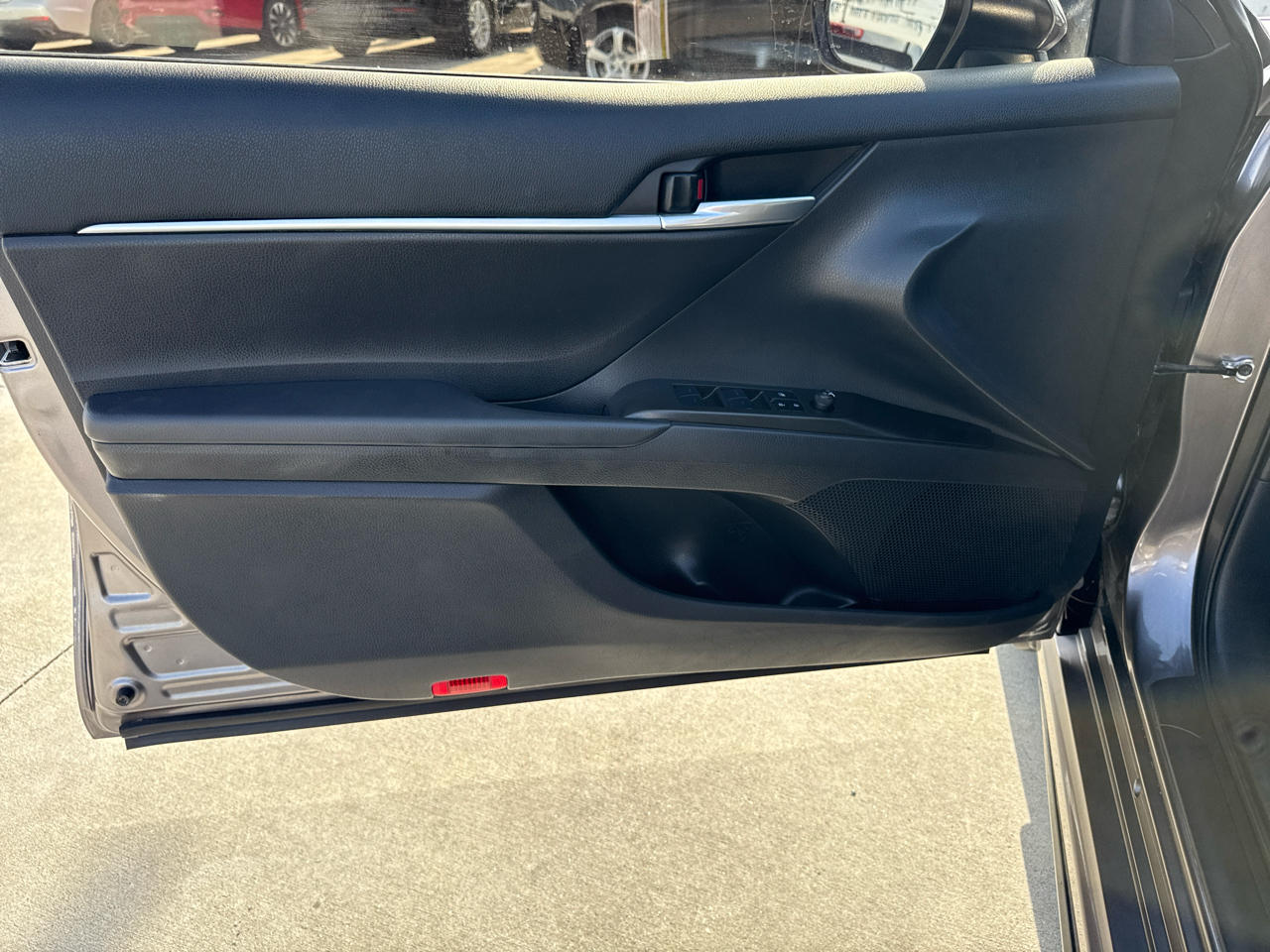 Toyota Camry SE Auto (Natl) 2023