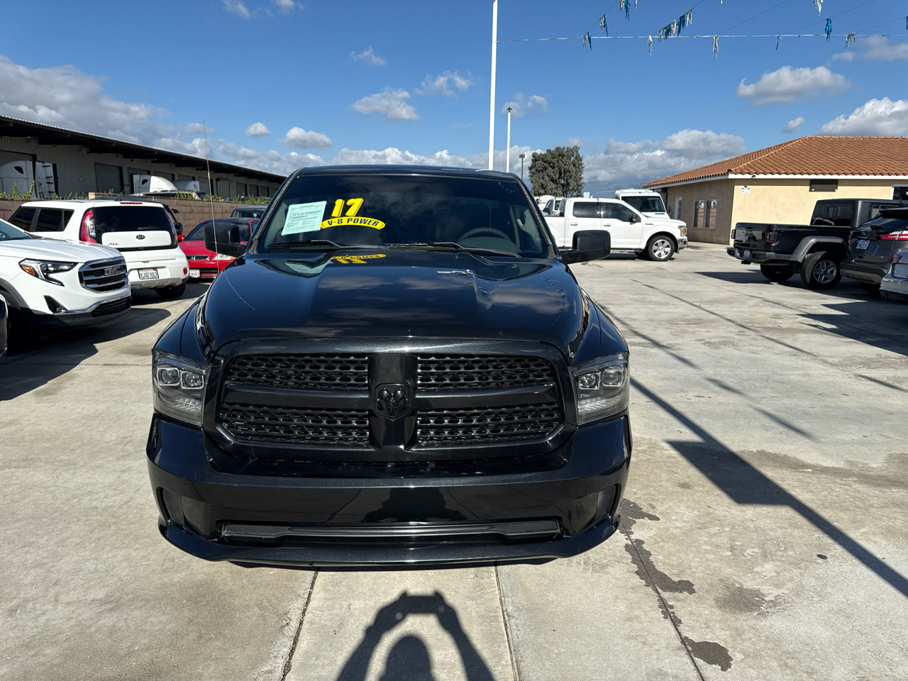 RAM 1500 2WD Reg Cab 120.5" Express 2017