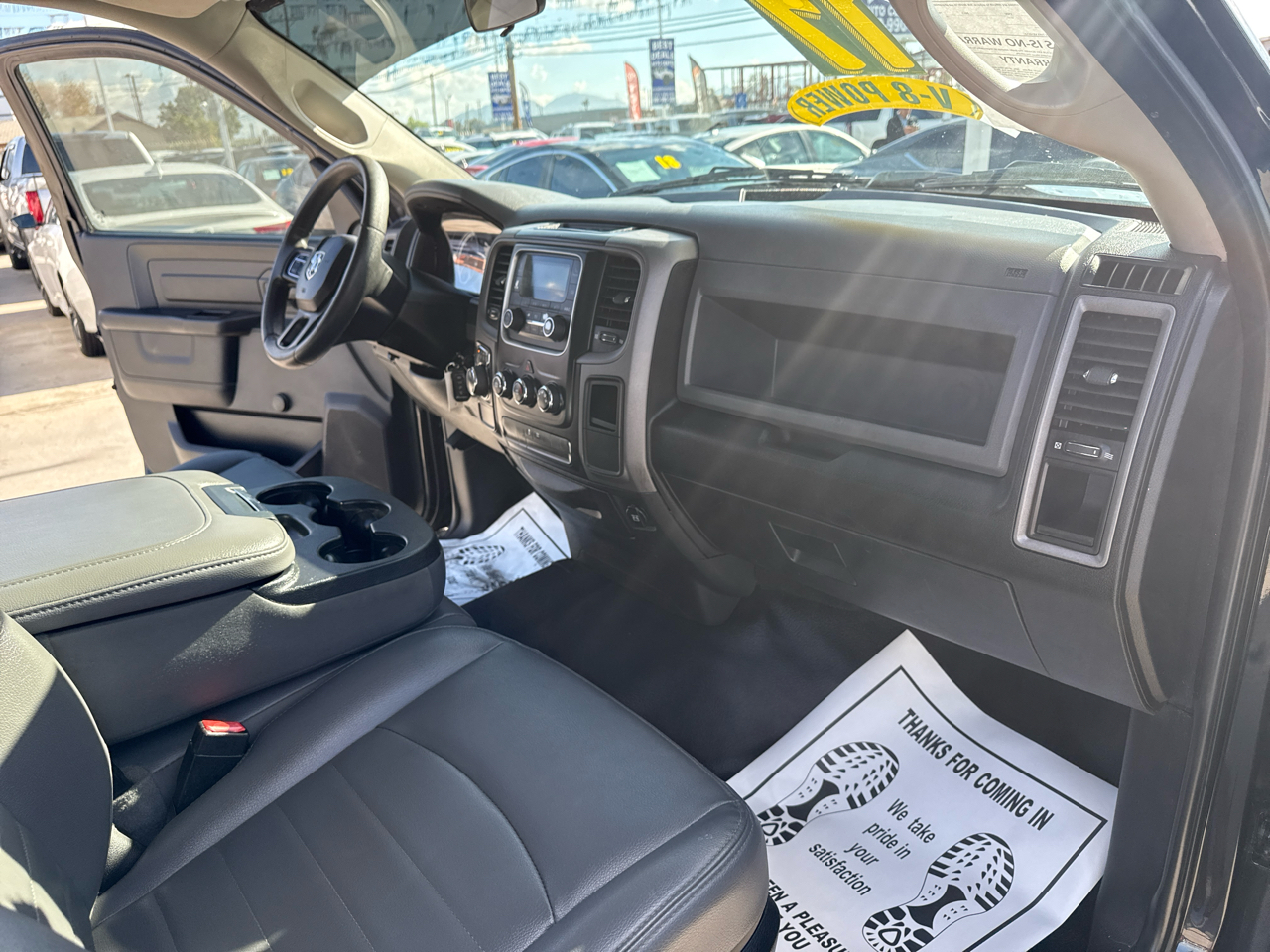 RAM 1500 2WD Reg Cab 120.5" Express 2017