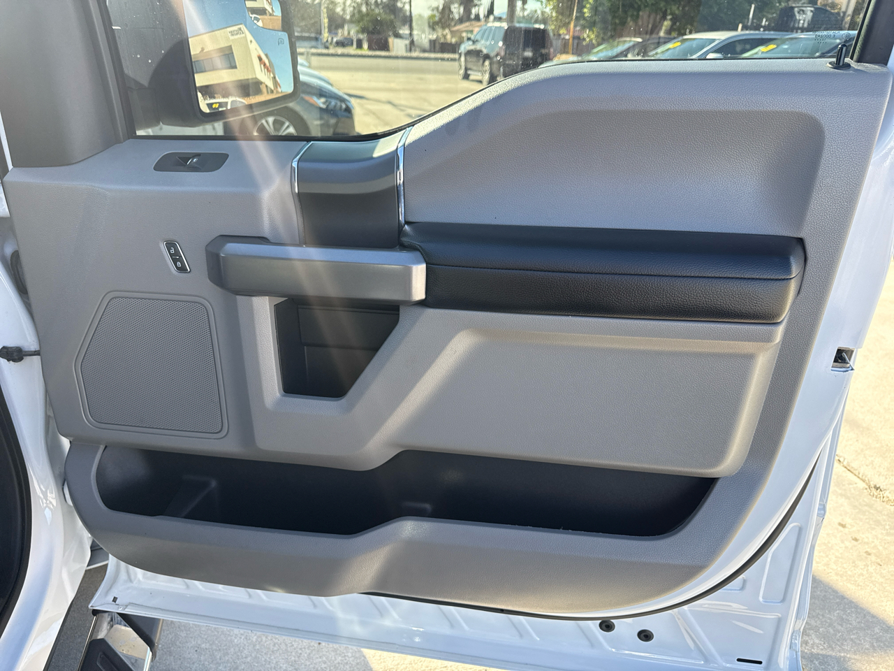 Ford F-150 SuperCrew 139" XLT 2020