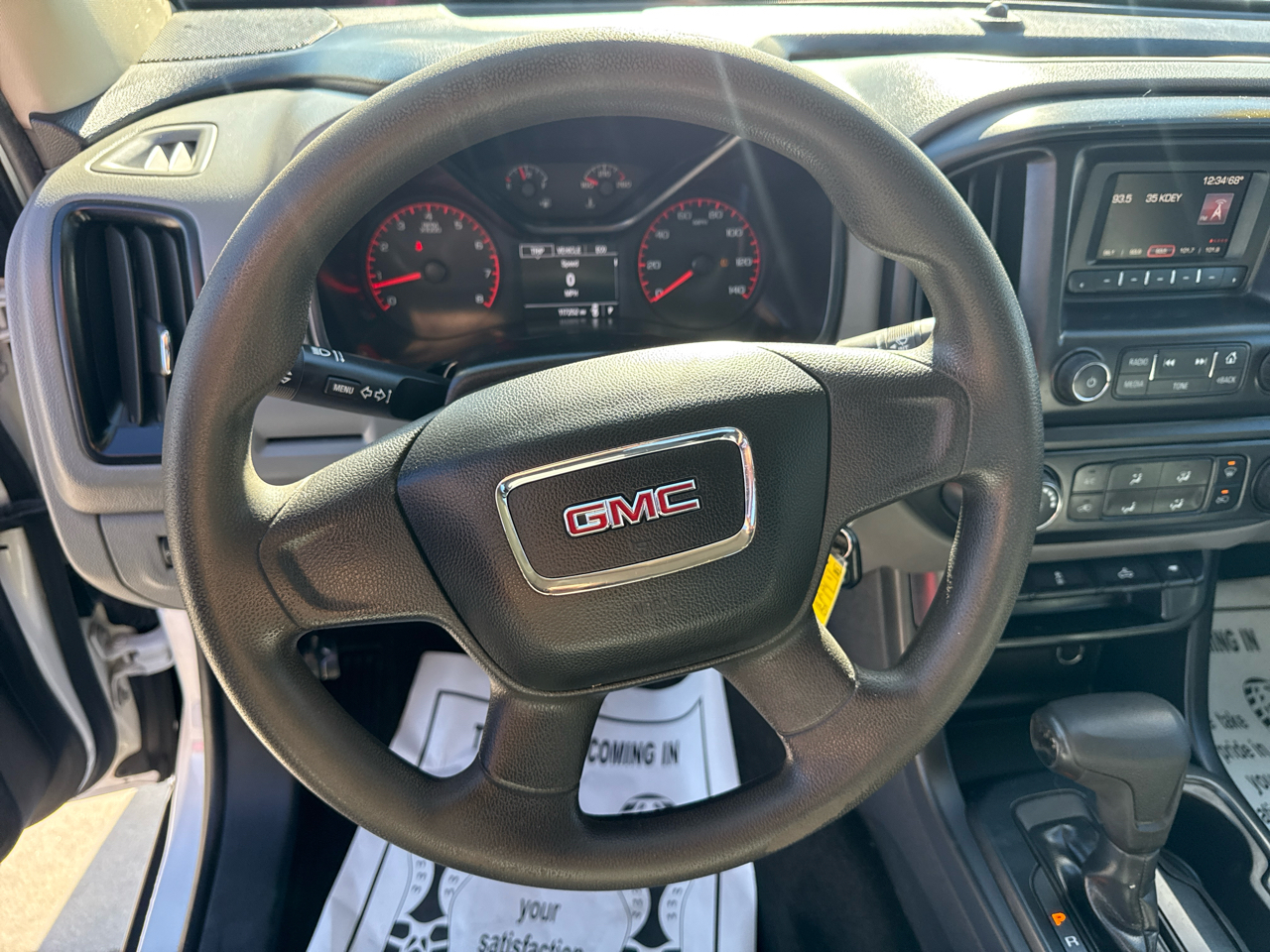 GMC Canyon 2WD Ext Cab 128.3" 2015