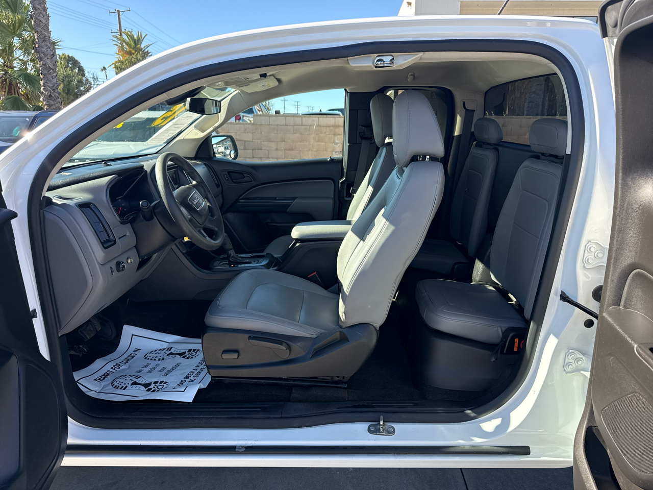 GMC Canyon 2WD Ext Cab 128.3" 2015