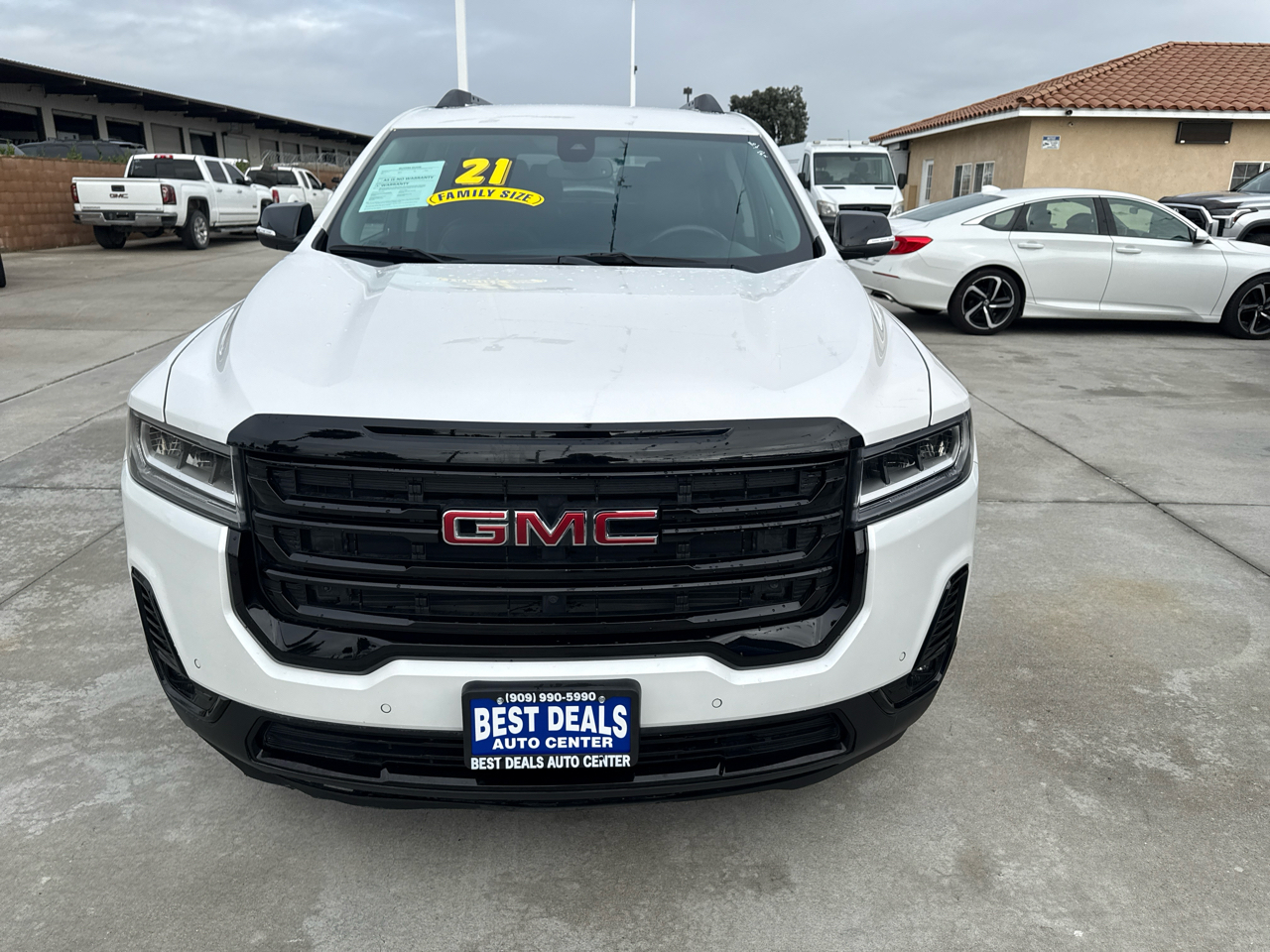 GMC Acadia FWD 4dr SLT 2021