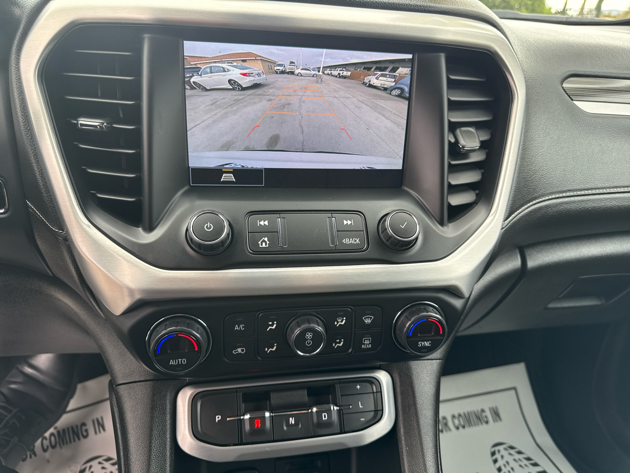 GMC Acadia FWD 4dr SLT 2021