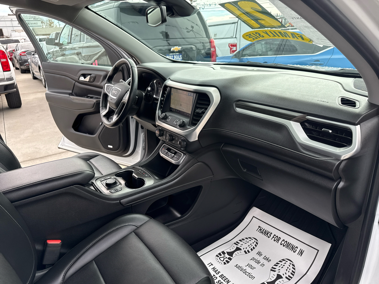 GMC Acadia FWD 4dr SLT 2021