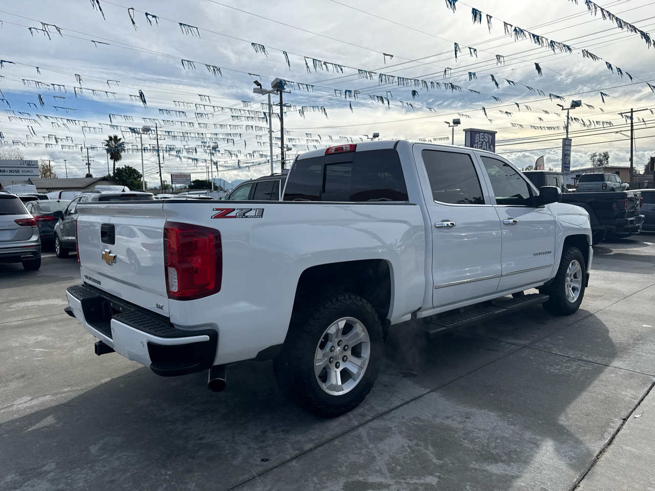 Chevrolet Silverado 1500 4WD Crew Cab 143.5" LTZ w/2LZ 2018