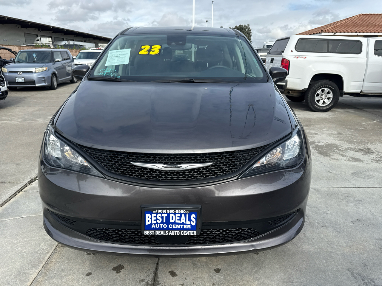 Chrysler Voyager LX FWD 2023