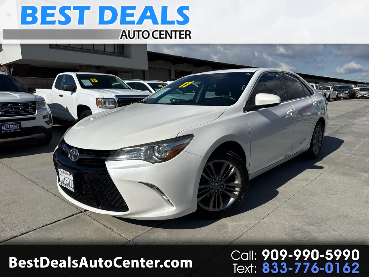 Toyota Camry XLE Auto (Natl) 2017