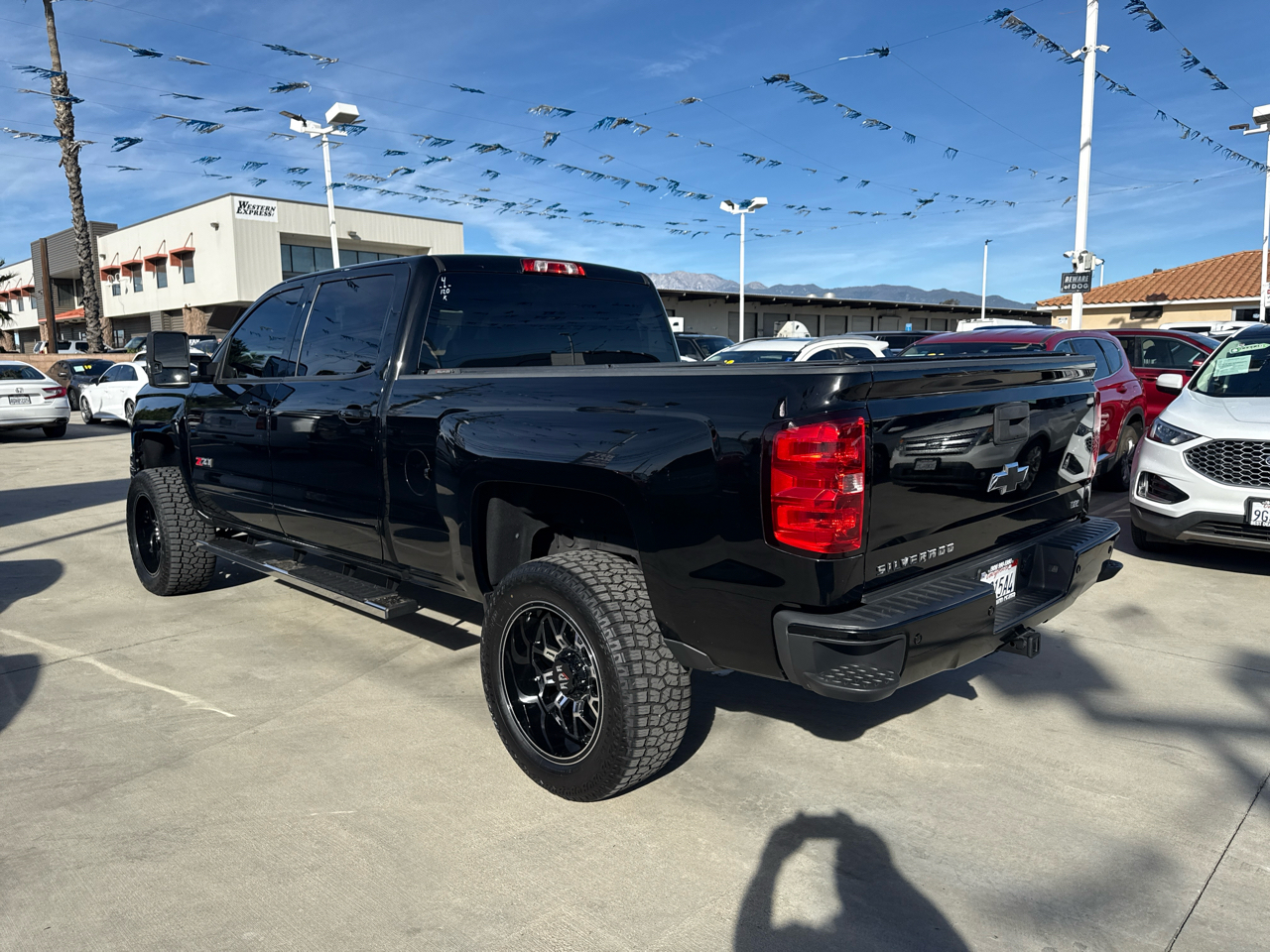 Chevrolet Silverado 1500 4WD Crew Cab 153.0" LTZ w/2LZ 2015