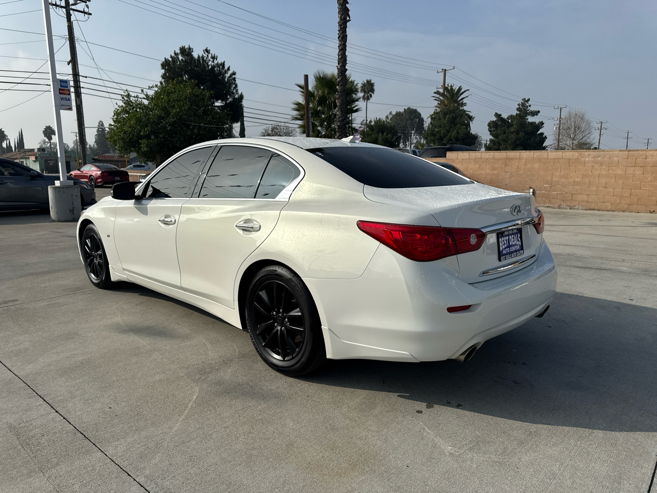 Infiniti Q50 4dr Sdn Premium RWD 2014