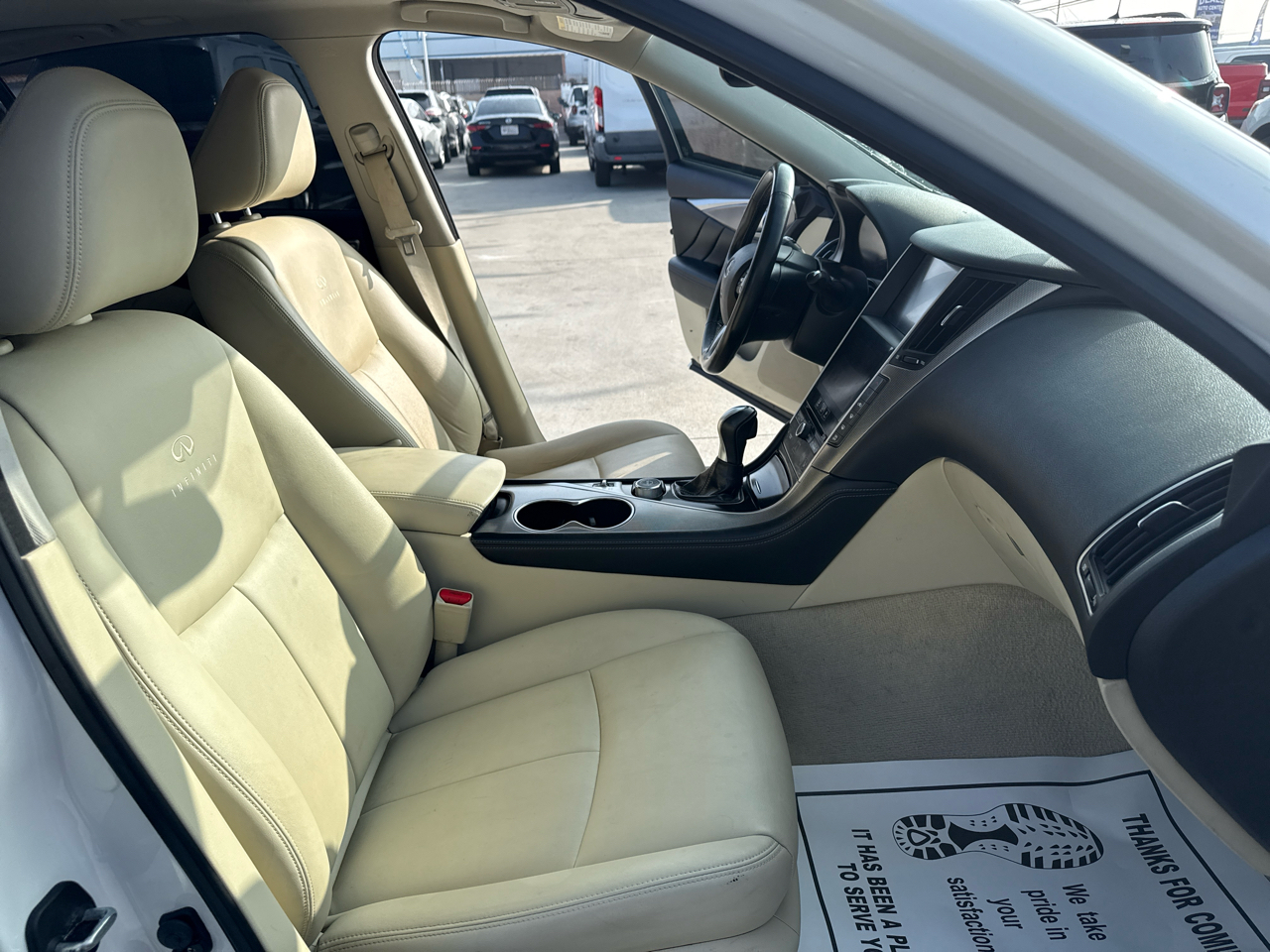 Infiniti Q50 4dr Sdn Premium RWD 2014