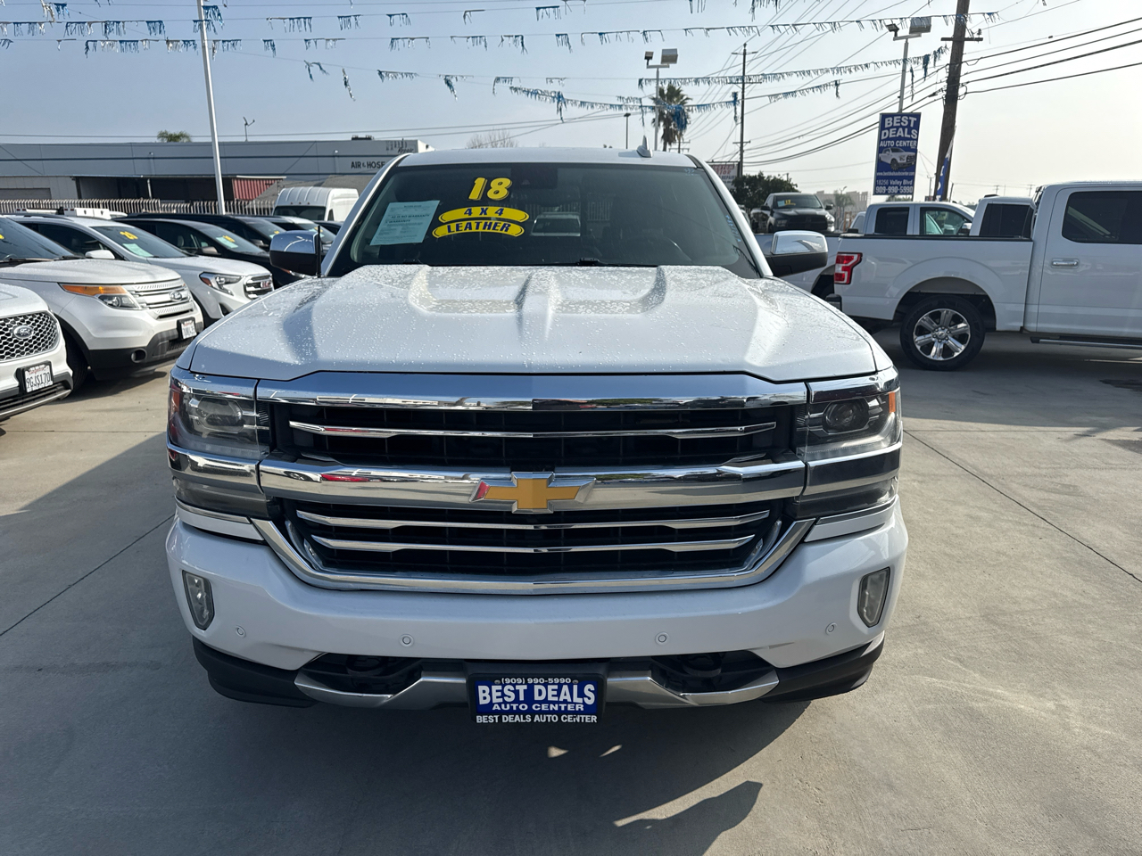 Chevrolet Silverado 1500 4WD Crew Cab 143.5" High Country 2018