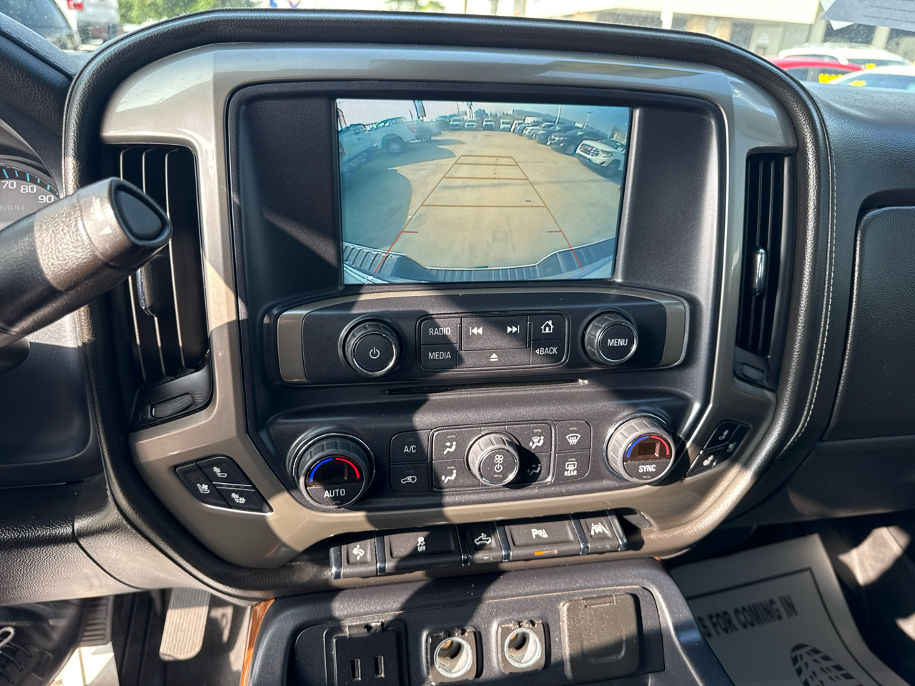 Chevrolet Silverado 1500 4WD Crew Cab 143.5" High Country 2018