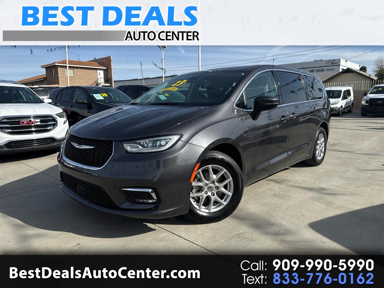 2023 Chrysler Pacifica Touring L FWD