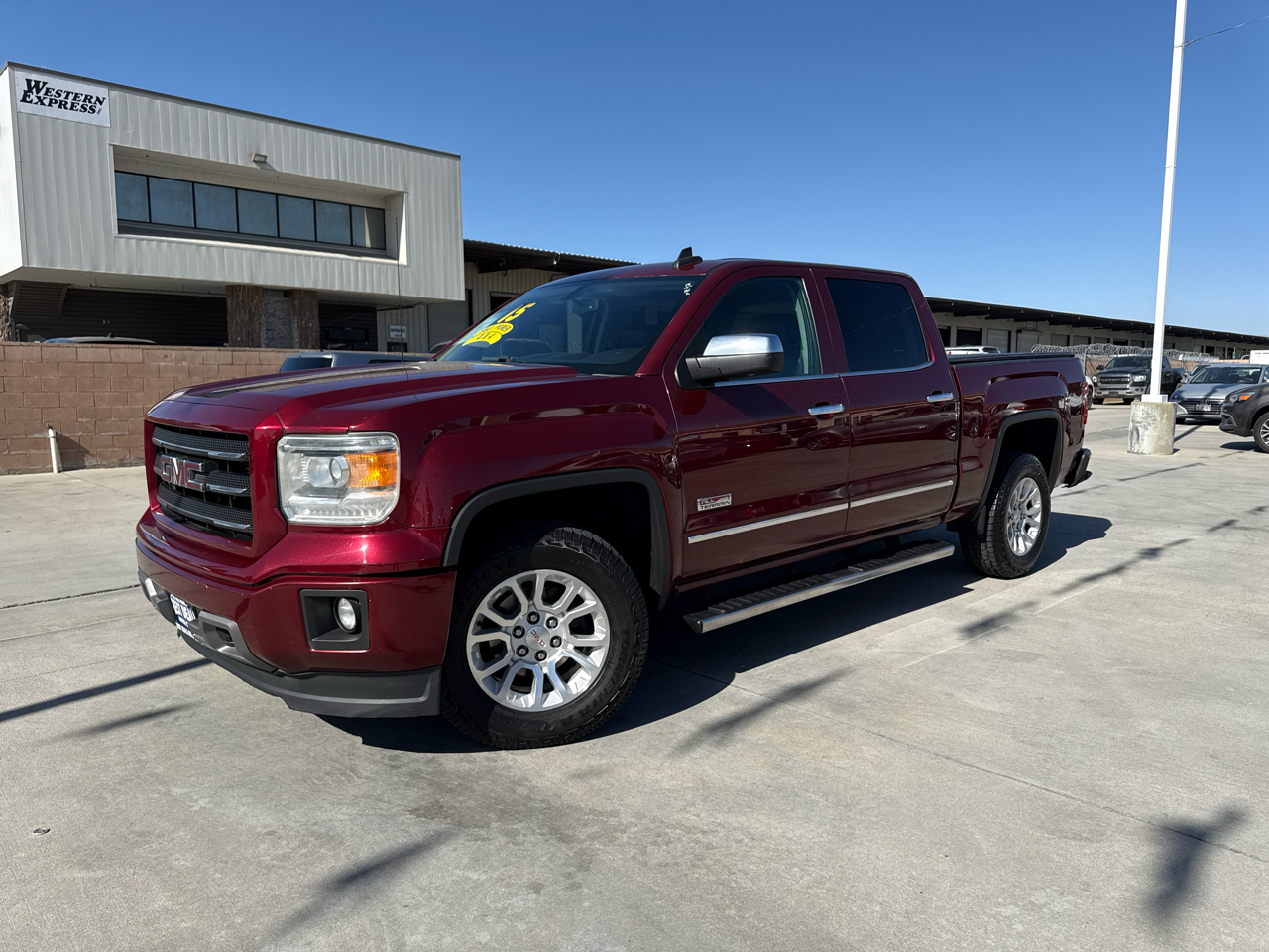 GMC Sierra 1500 4WD Crew Cab 143.5" SLT 2015