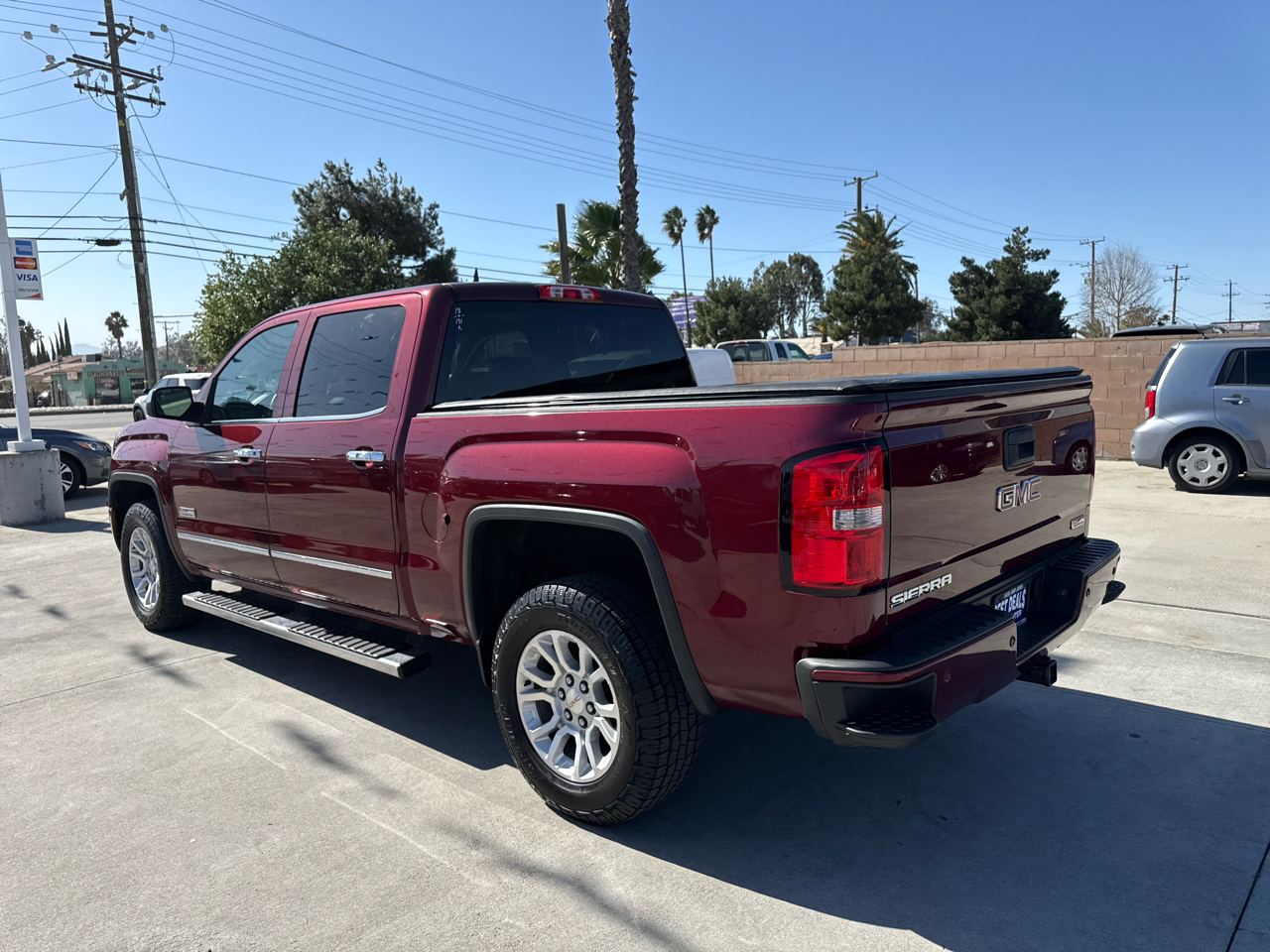 GMC Sierra 1500 4WD Crew Cab 143.5" SLT 2015