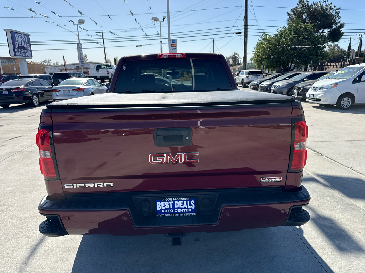 GMC Sierra 1500 4WD Crew Cab 143.5" SLT 2015