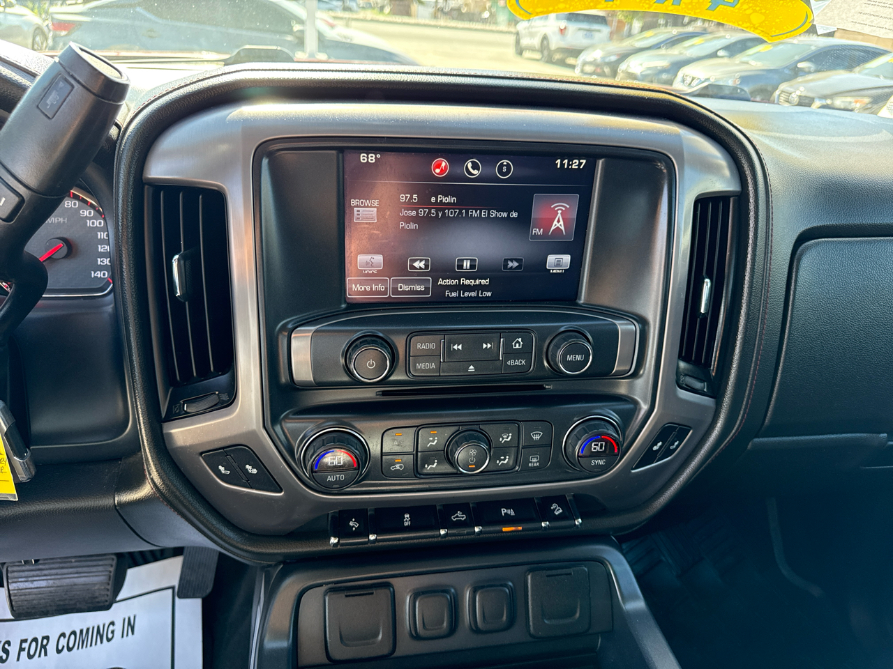 GMC Sierra 1500 4WD Crew Cab 143.5" SLT 2015