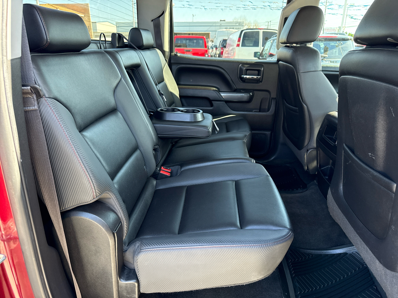 GMC Sierra 1500 4WD Crew Cab 143.5" SLT 2015