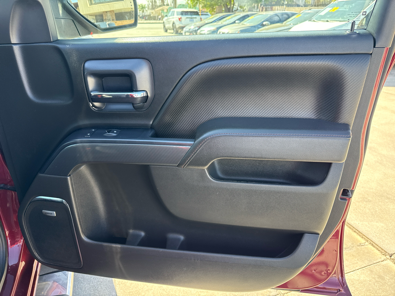 GMC Sierra 1500 4WD Crew Cab 143.5" SLT 2015