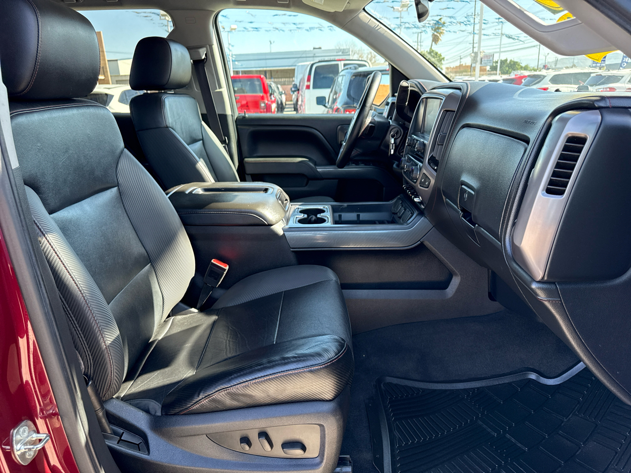 GMC Sierra 1500 4WD Crew Cab 143.5" SLT 2015