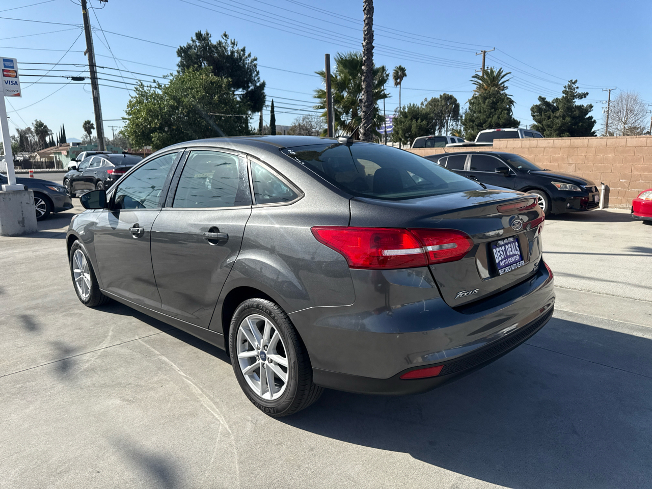 Ford Focus SE Sedan 2018