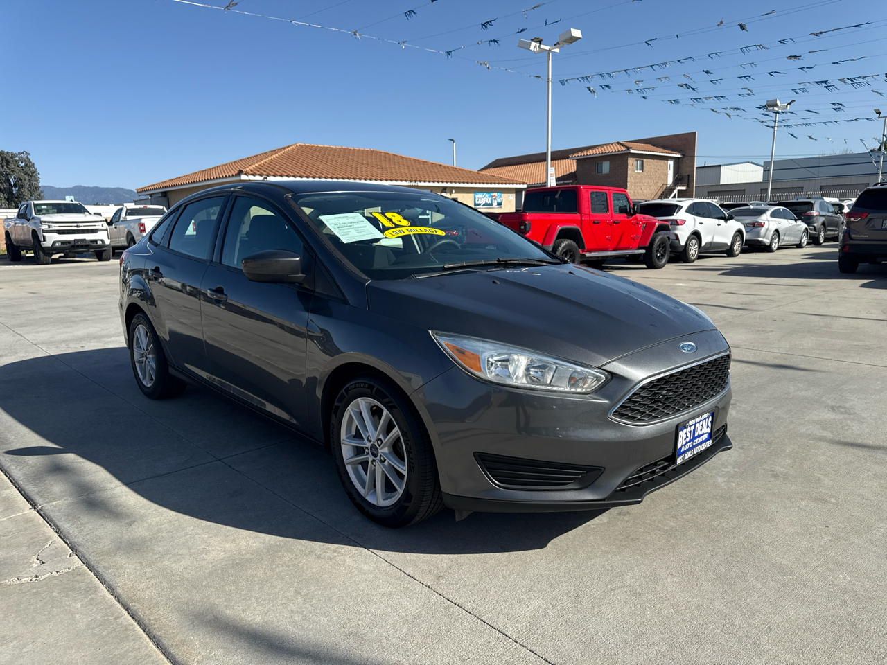 Ford Focus SE Sedan 2018