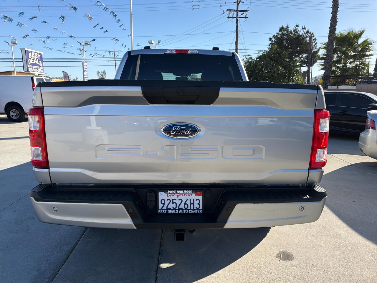 Ford F-150 2WD SuperCrew 145" STX 2021