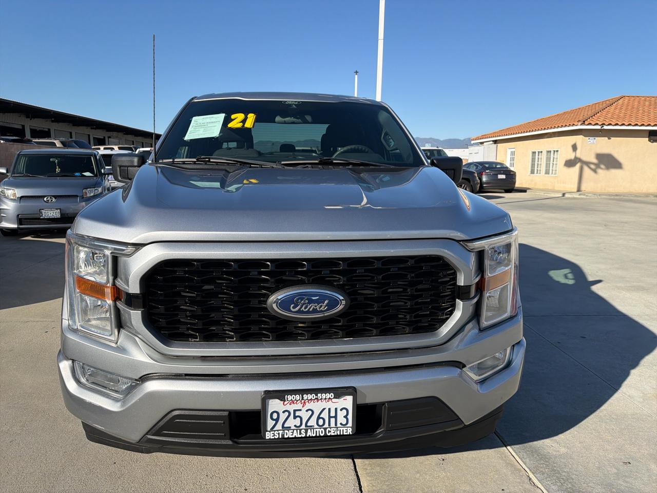 Ford F-150 2WD SuperCrew 145" STX 2021