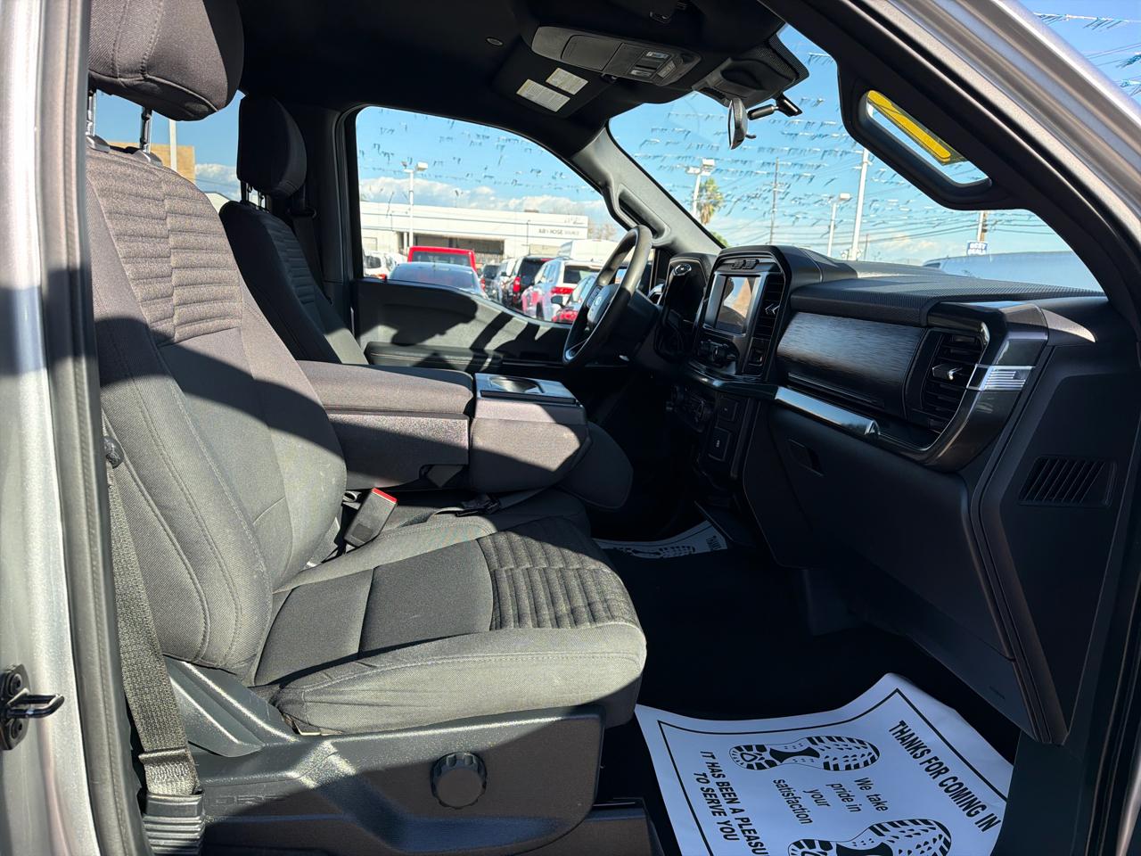 Ford F-150 2WD SuperCrew 145" STX 2021