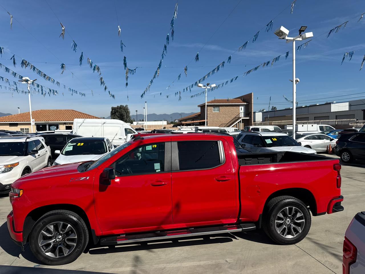 Chevrolet Silverado 1500 LTD 4WD Crew Cab 147" RST 2022