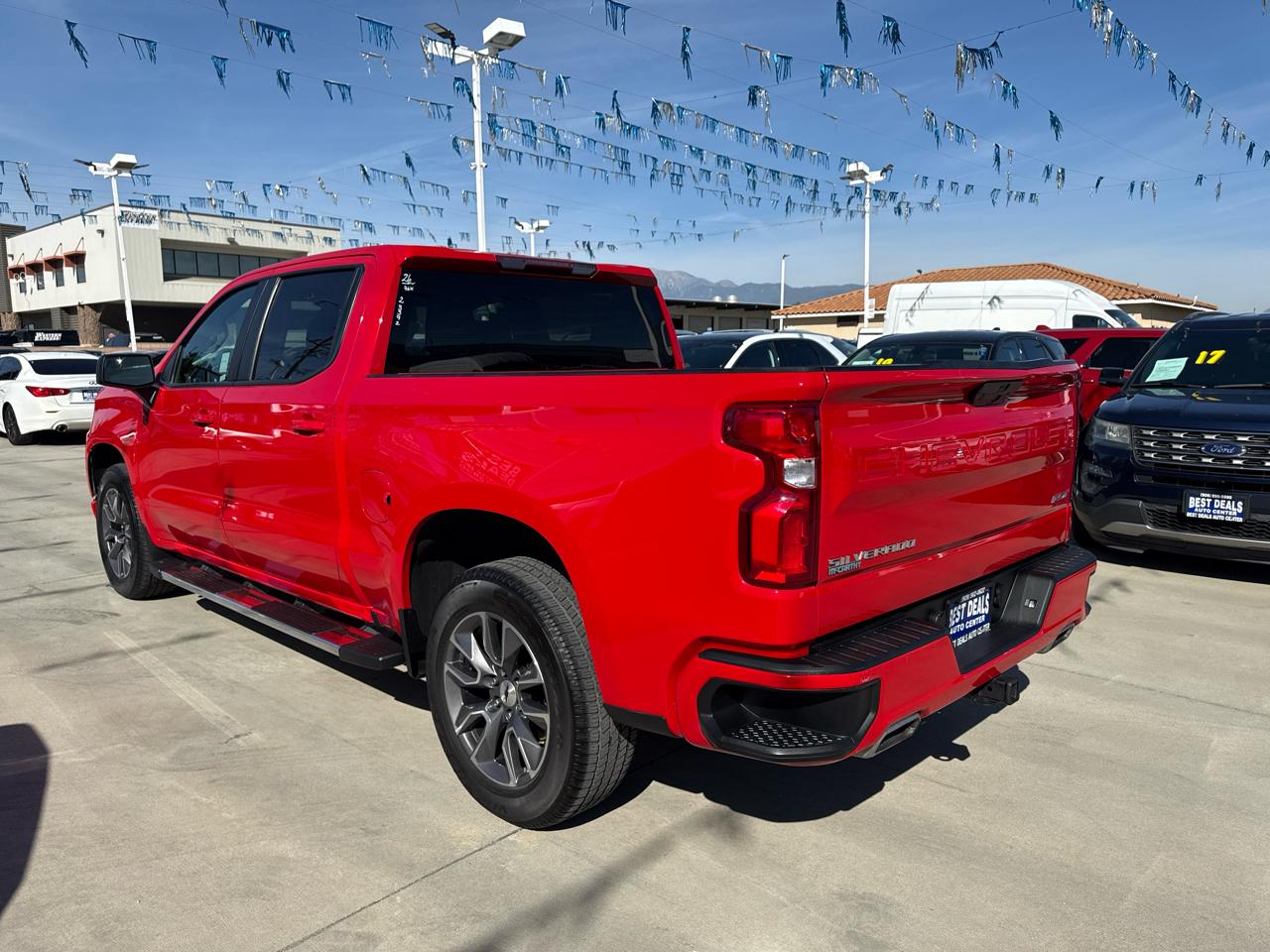 Chevrolet Silverado 1500 LTD 4WD Crew Cab 147" RST 2022