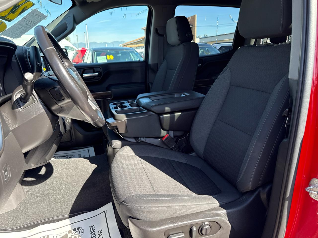 Chevrolet Silverado 1500 LTD 4WD Crew Cab 147" RST 2022