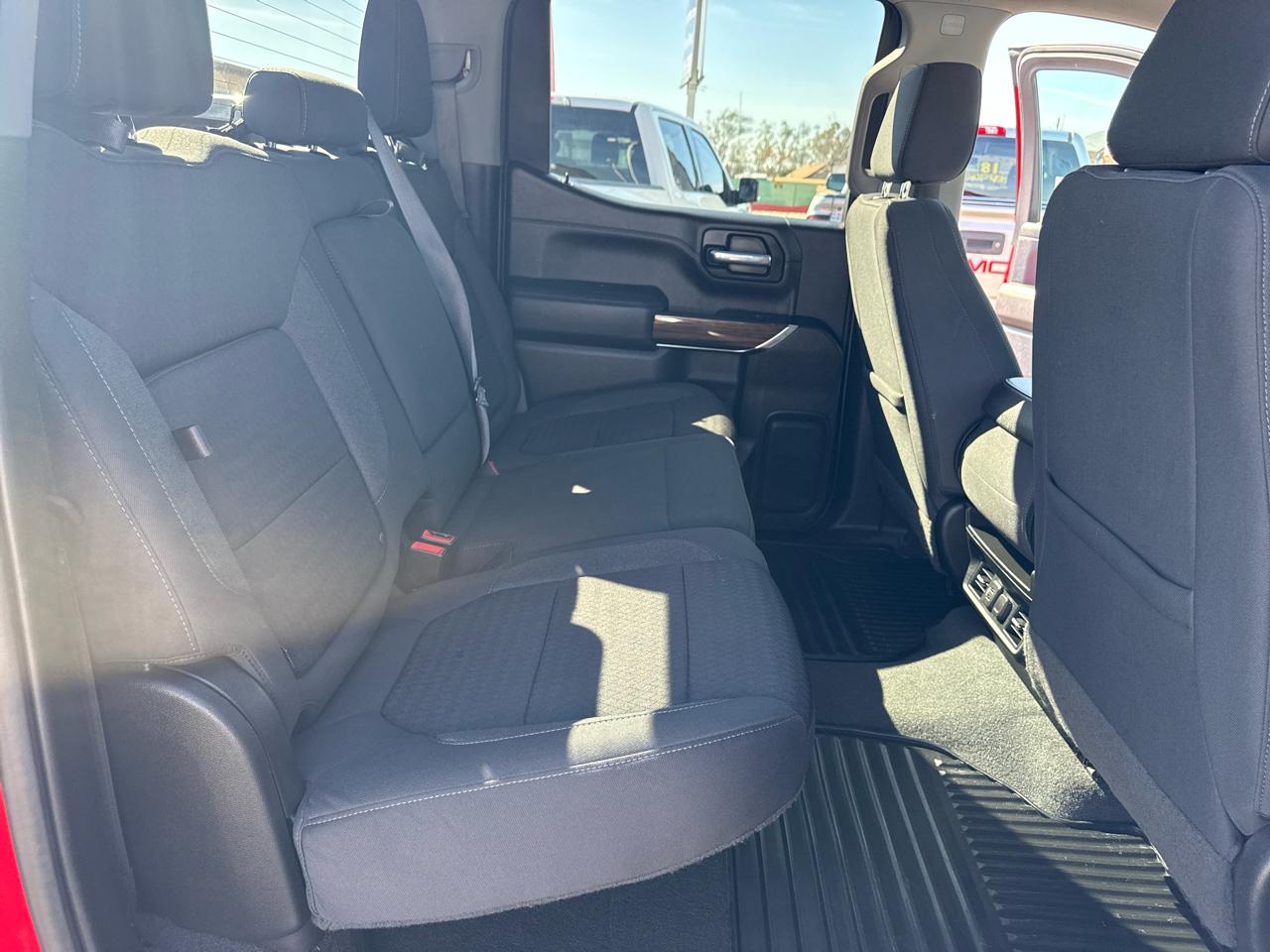 Chevrolet Silverado 1500 LTD 4WD Crew Cab 147" RST 2022