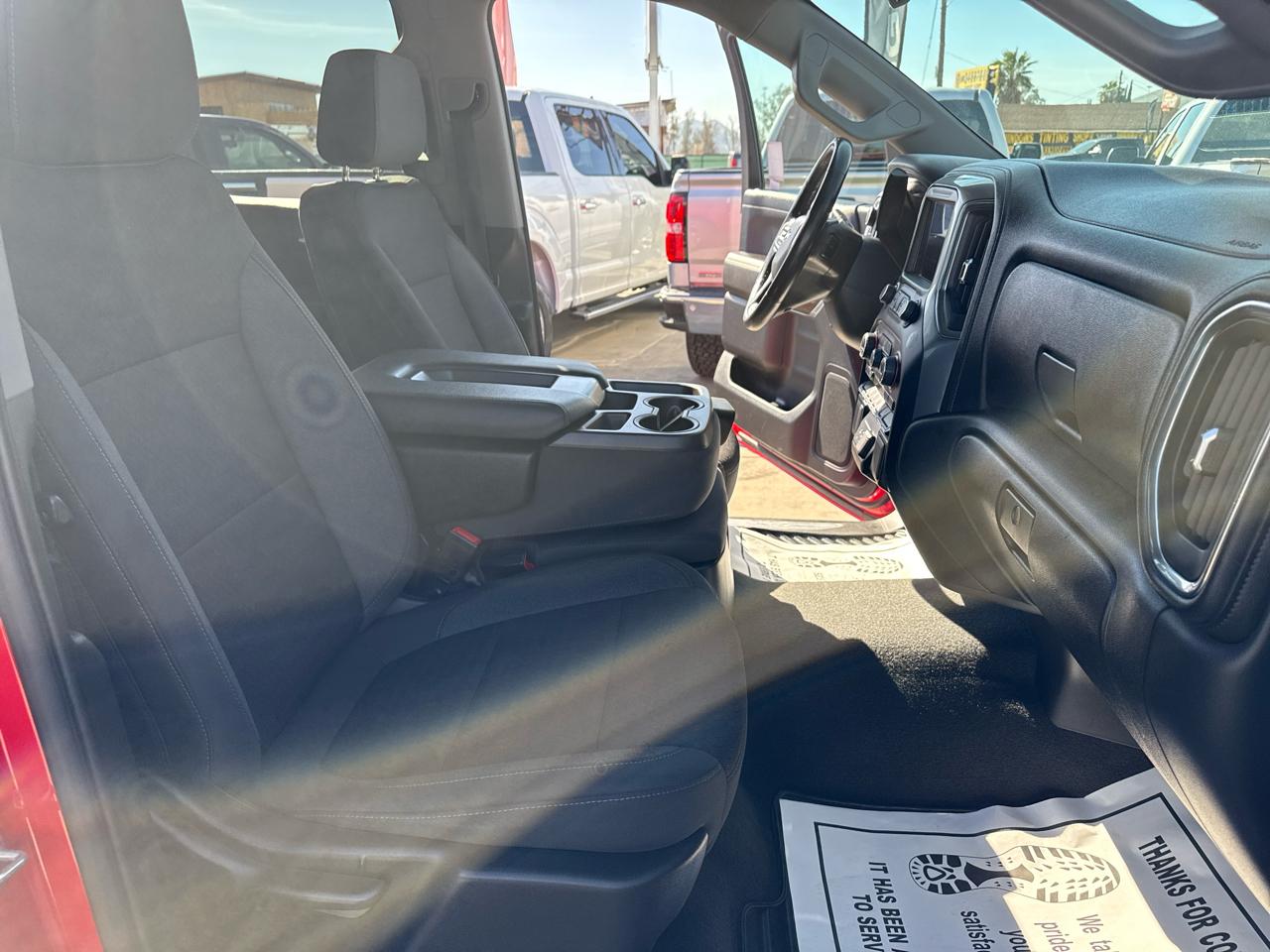 Chevrolet Silverado 1500 LTD 4WD Crew Cab 147" RST 2022