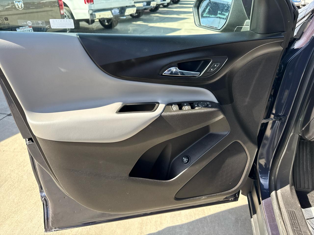 Chevrolet Equinox AWD 4dr LT w/1LT 2018