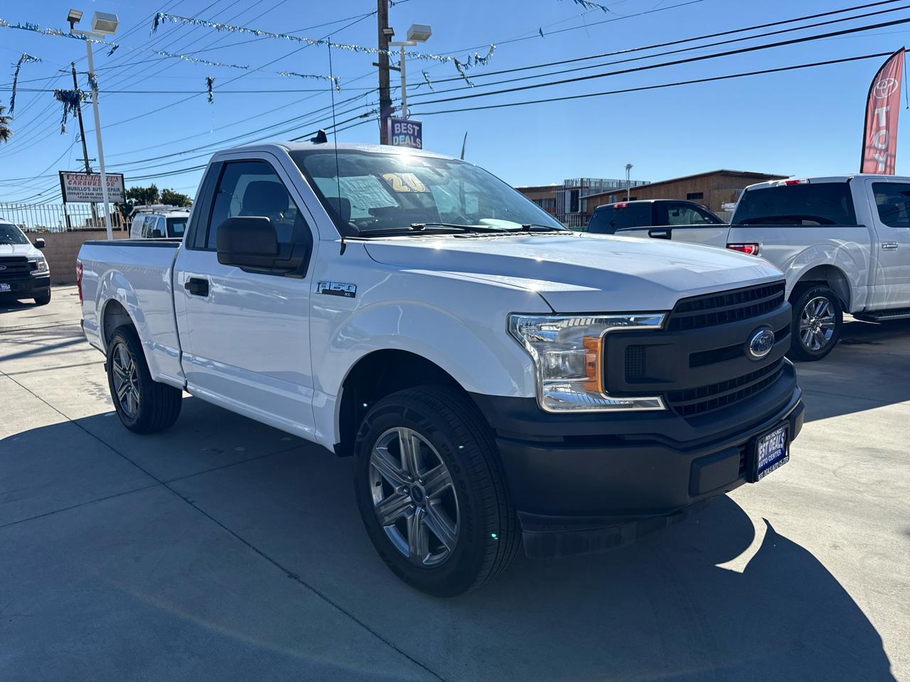 Ford F-150 2WD Reg Cab 122.5" XL 2020