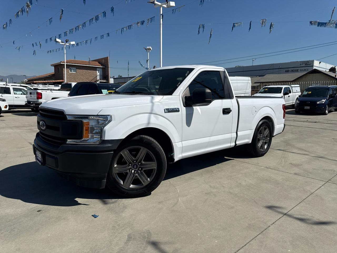 Ford F-150 2WD Reg Cab 122.5" XL 2020