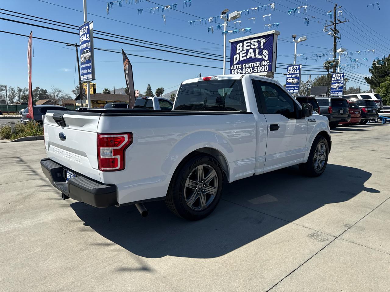 Ford F-150 2WD Reg Cab 122.5" XL 2020