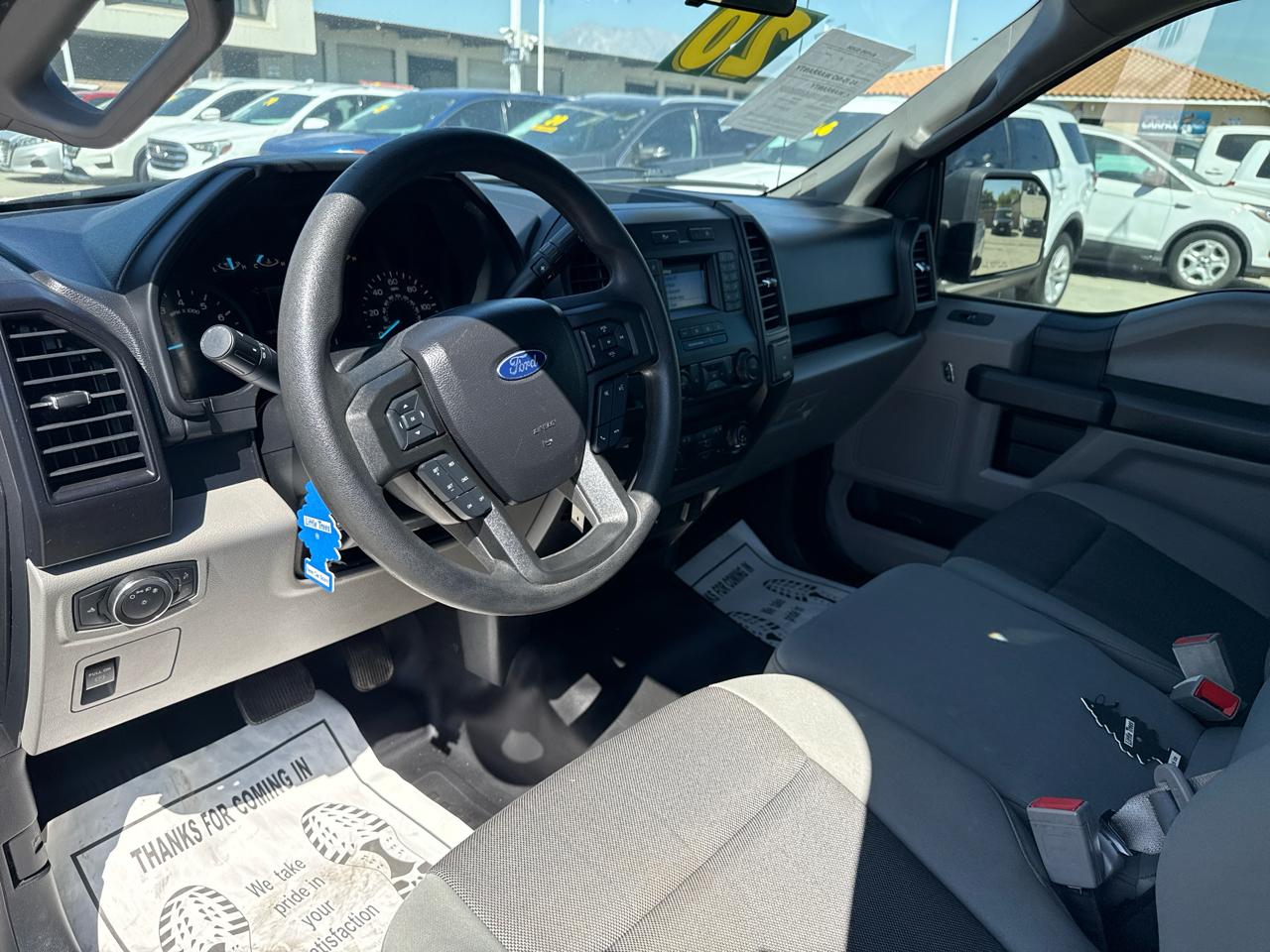 Ford F-150 2WD Reg Cab 122.5" XL 2020