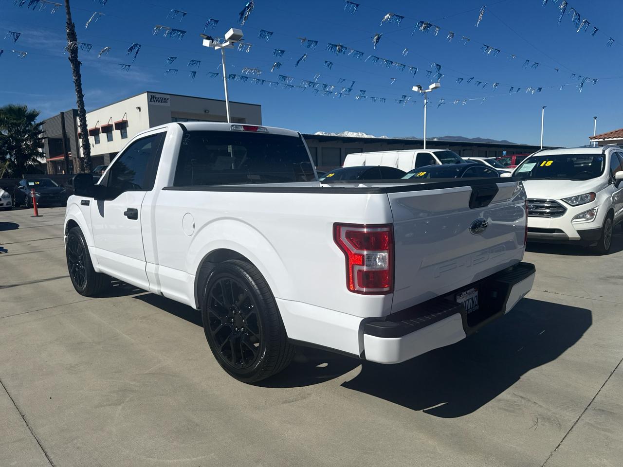 Ford F-150 2WD Reg Cab 122.5" XL 2018