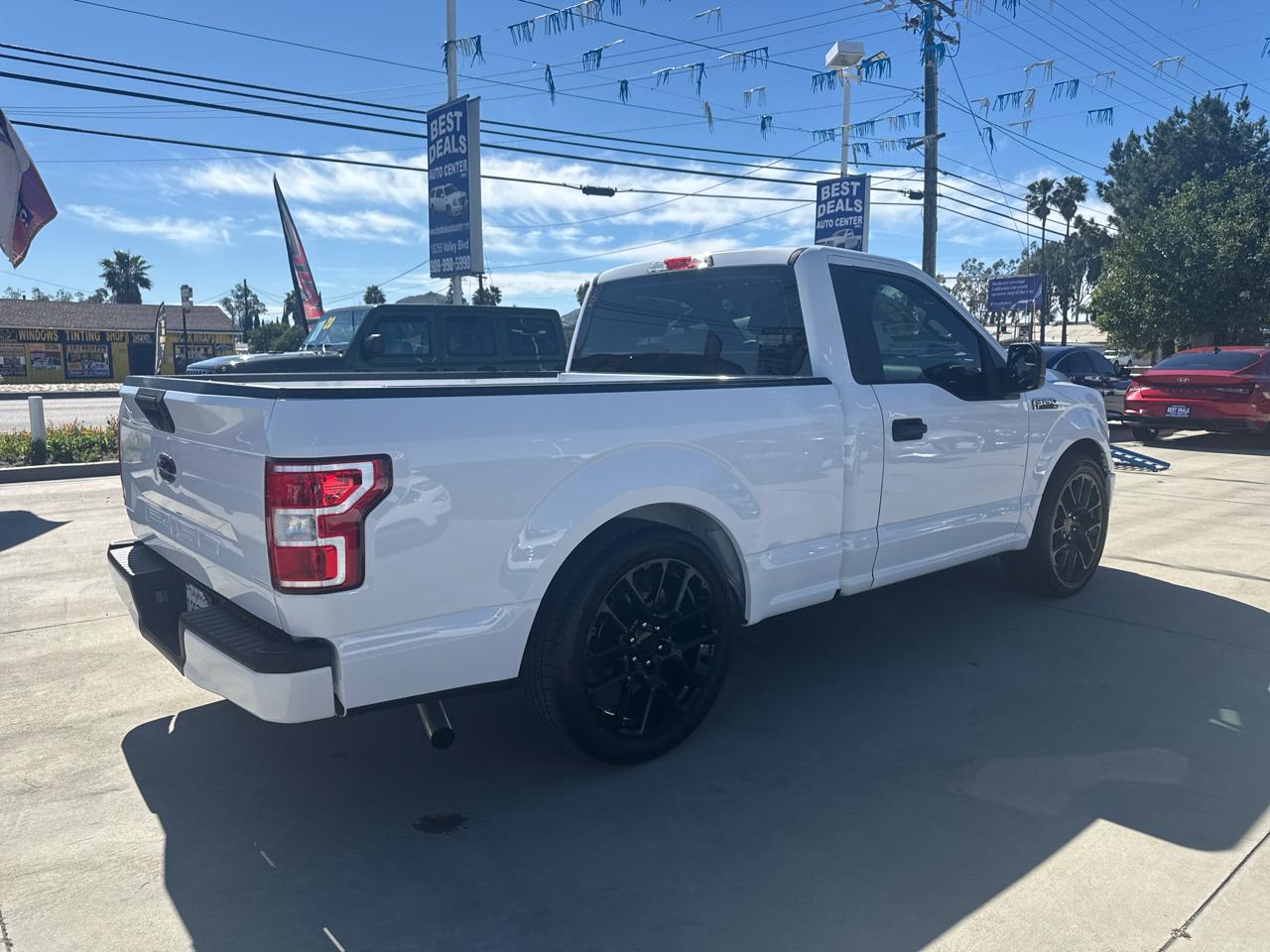 Ford F-150 2WD Reg Cab 122.5" XL 2018
