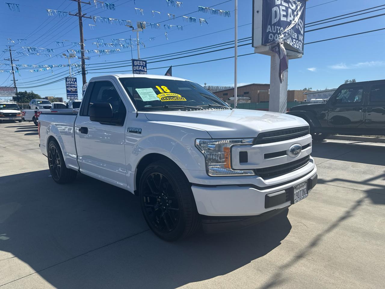 Ford F-150 2WD Reg Cab 122.5" XL 2018