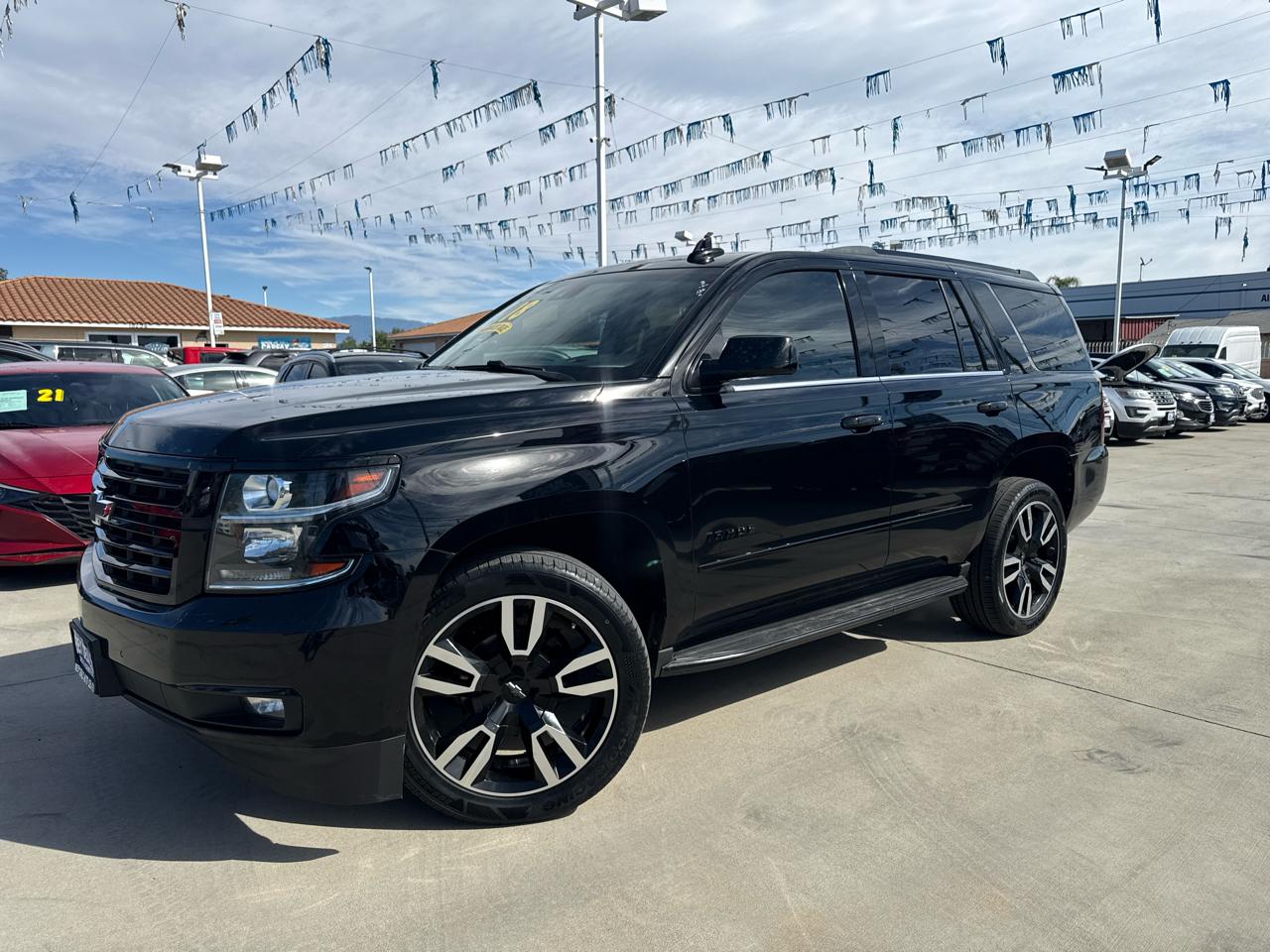 Chevrolet Tahoe 4WD 4dr Premier 2018