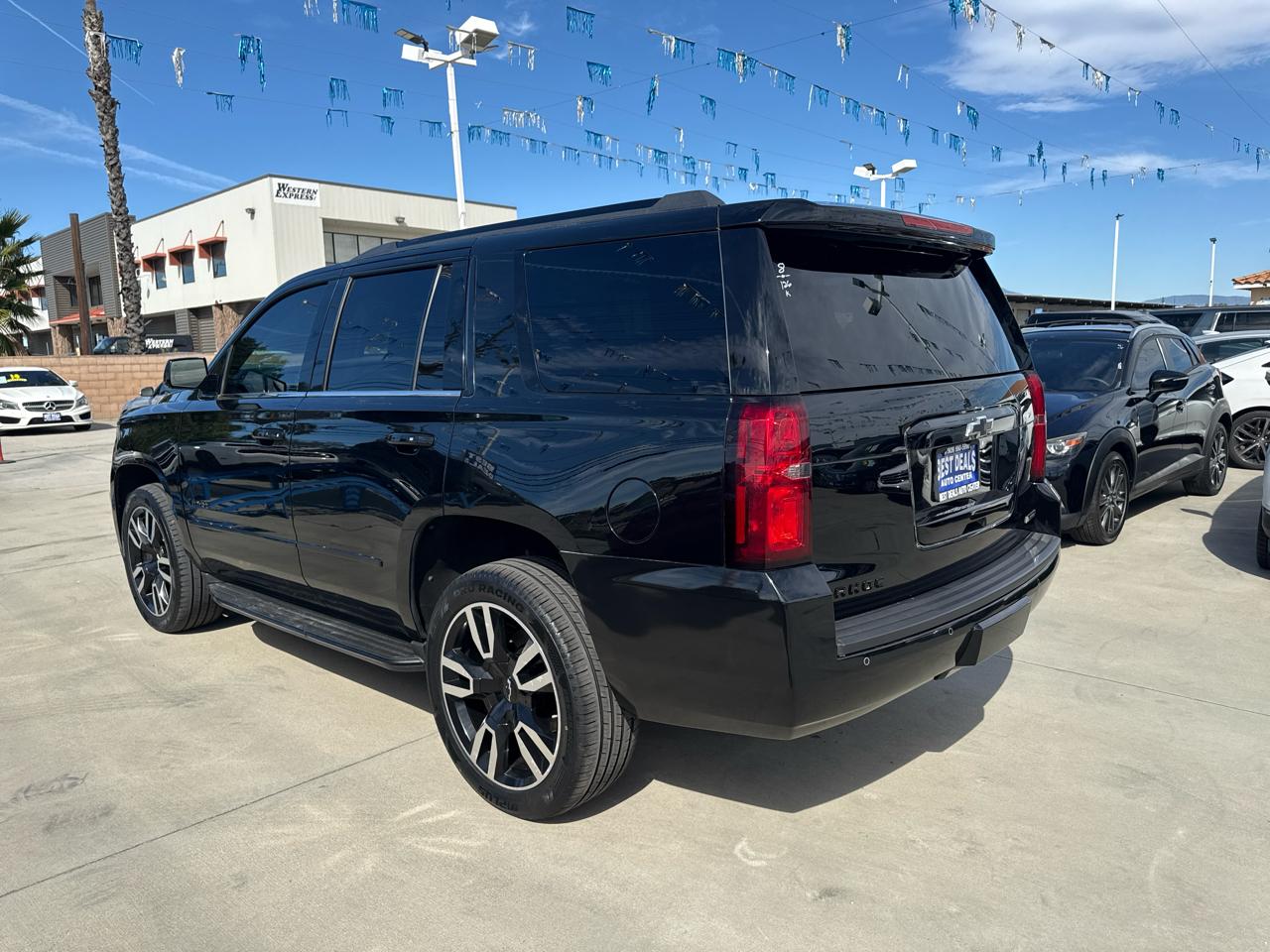 Chevrolet Tahoe 4WD 4dr Premier 2018