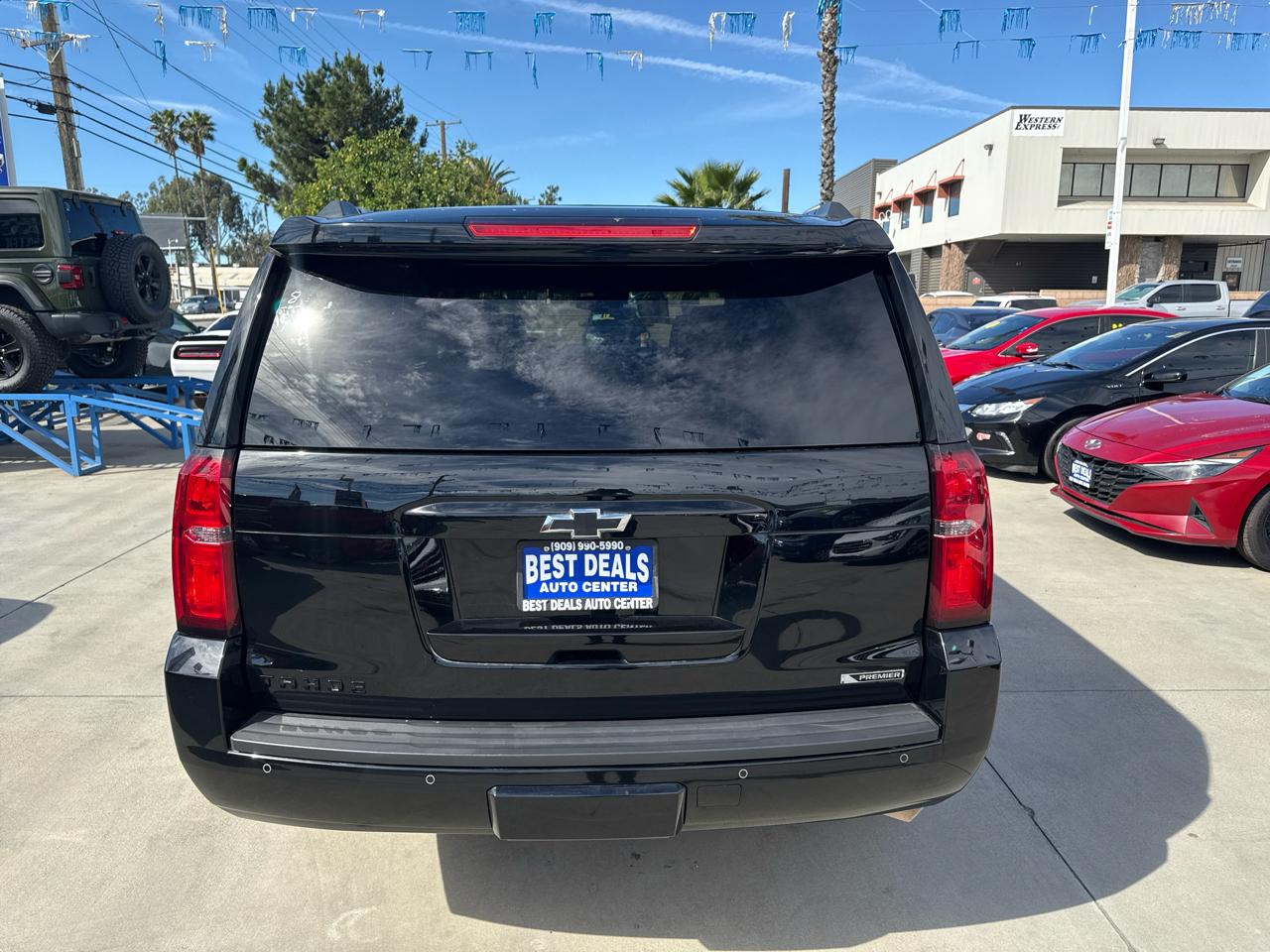 Chevrolet Tahoe 4WD 4dr Premier 2018