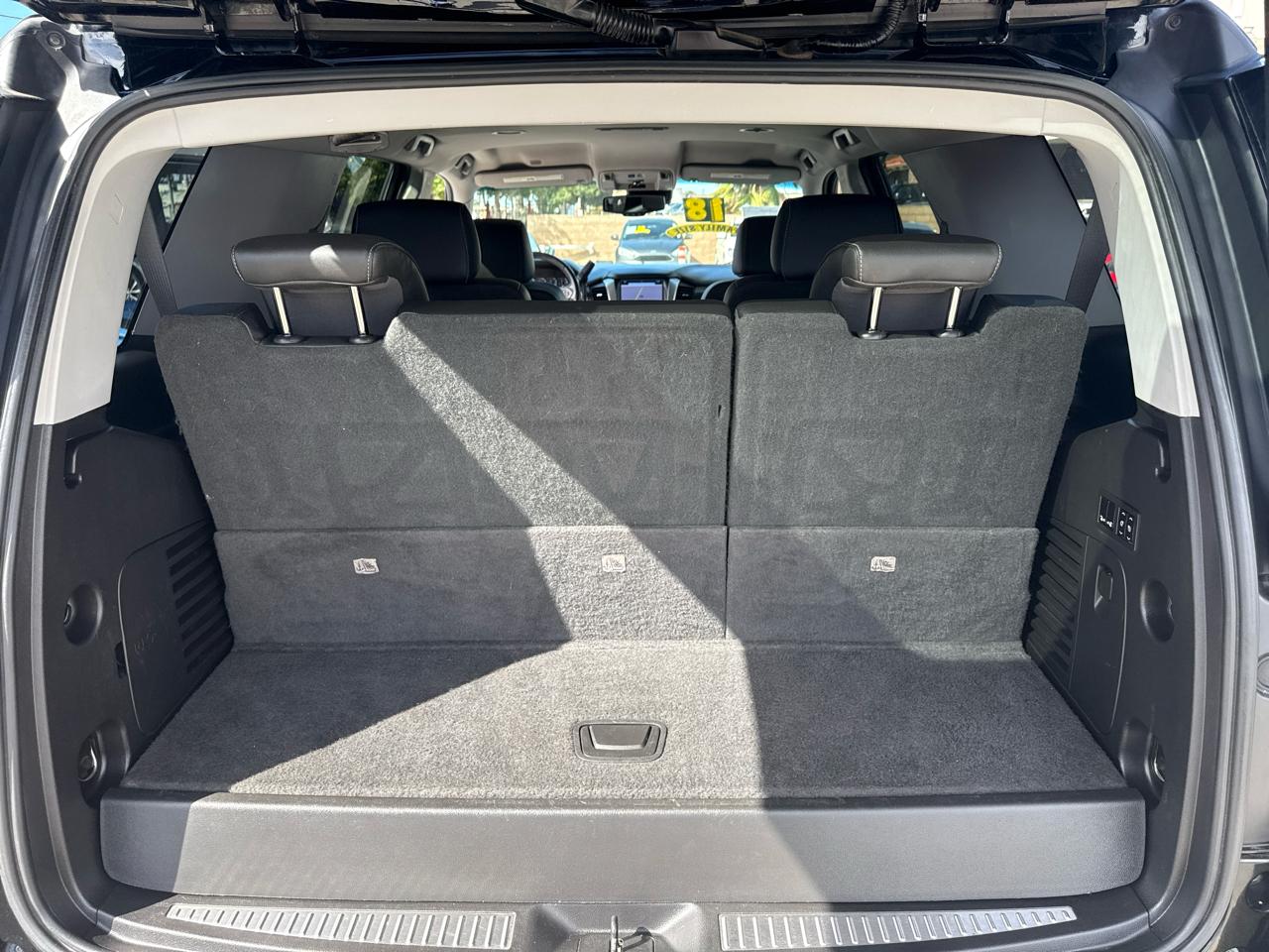 Chevrolet Tahoe 4WD 4dr Premier 2018