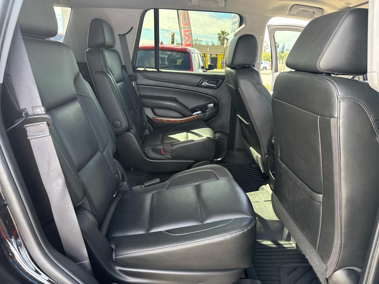 Chevrolet Tahoe 4WD 4dr Premier 2018